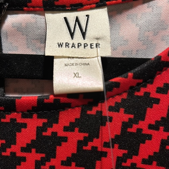WRAPPER Red Houndstooth dress - bell sleeves grommet detail - Nordstrom XL - NWT - Picture 7 of 10